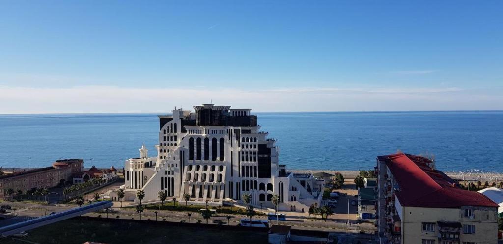 Sea Apartments Batumi Exteriör bild
